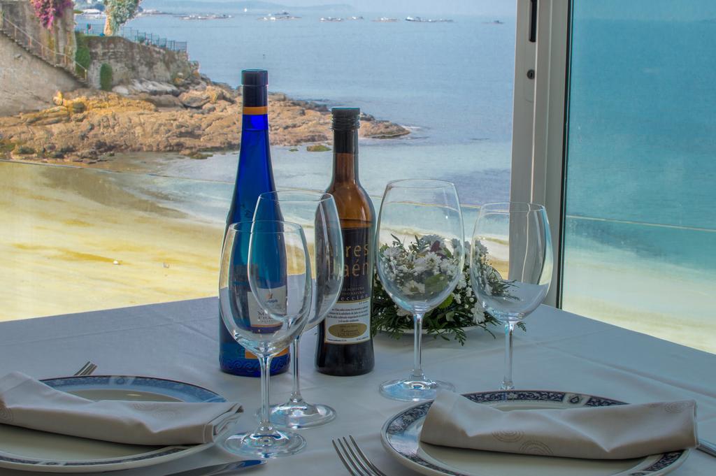 Hotel Restaurante Loureiro Bueu Exterior photo